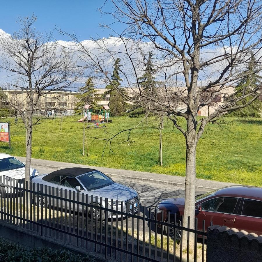 Apartament Garda Felice Desenzano del Garda Zewnętrze zdjęcie