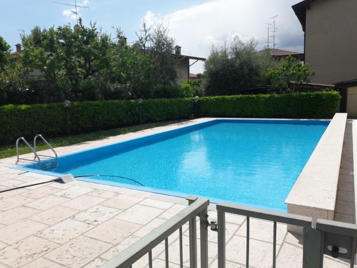 Apartament Garda Felice Desenzano del Garda Zewnętrze zdjęcie