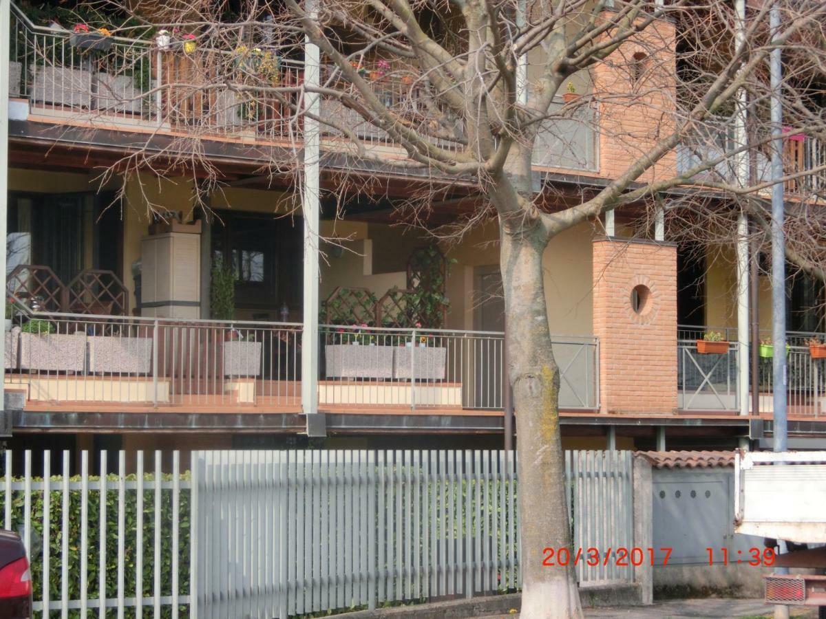 Apartament Garda Felice Desenzano del Garda Zewnętrze zdjęcie